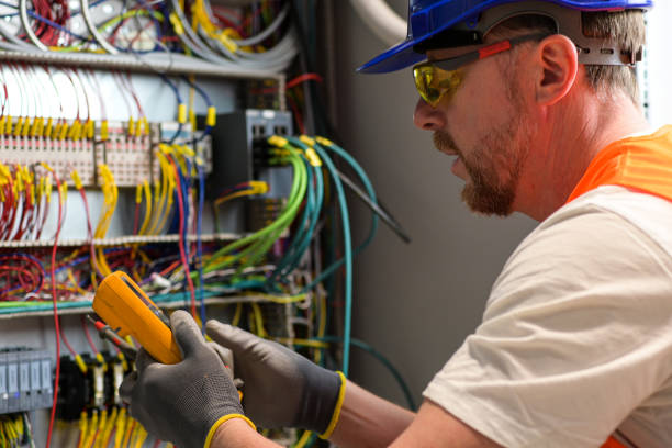 Best Circuit Breaker Repair  in Sealy, TX